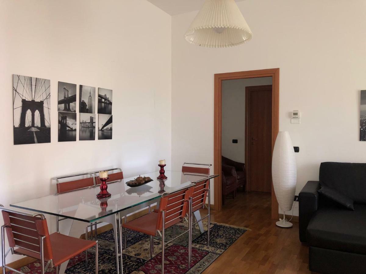 Appartement Casa Roma à Turate Extérieur photo