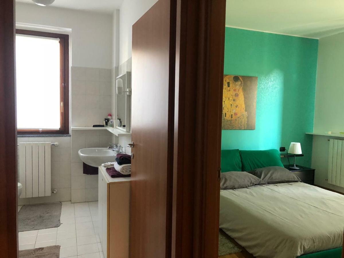 Appartement Casa Roma à Turate Extérieur photo